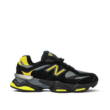9060 Black/Yellow Sneaker