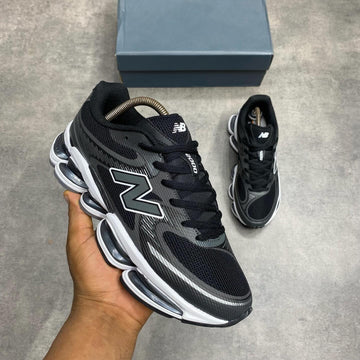 Unisex 2000 Running Shoes
